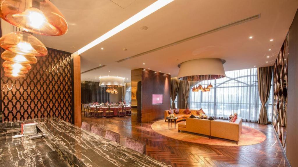 Maison New Century Hotel Dongguan Dongguan  Eksteriør billede