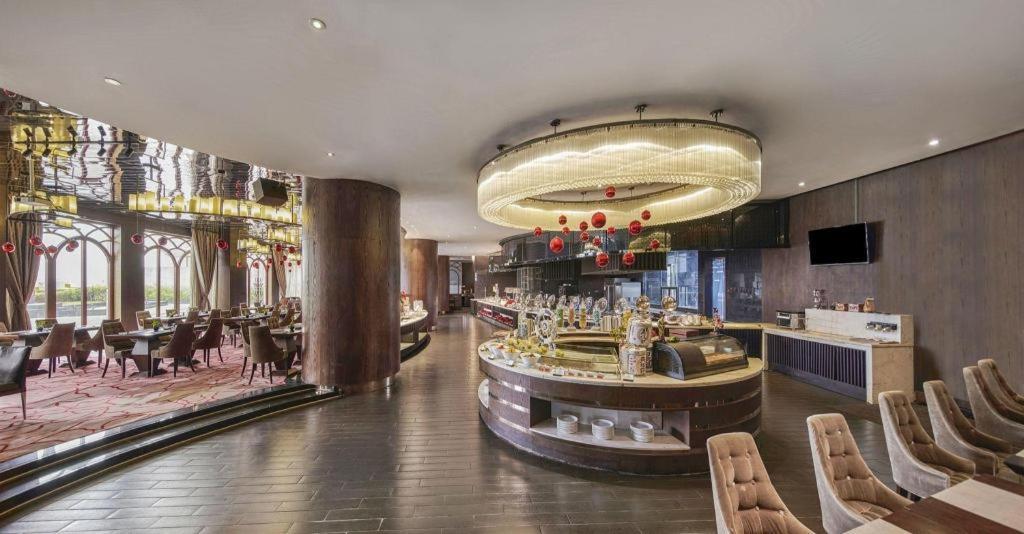 Maison New Century Hotel Dongguan Dongguan  Eksteriør billede