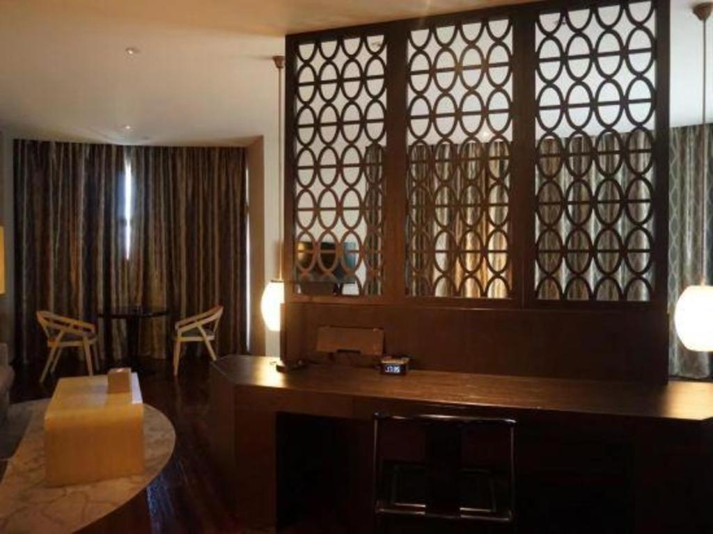 Maison New Century Hotel Dongguan Dongguan  Eksteriør billede