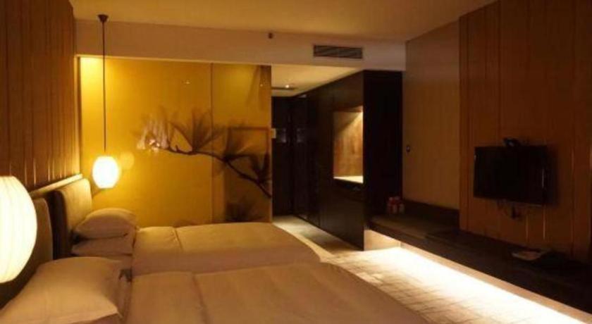 Maison New Century Hotel Dongguan Dongguan  Eksteriør billede