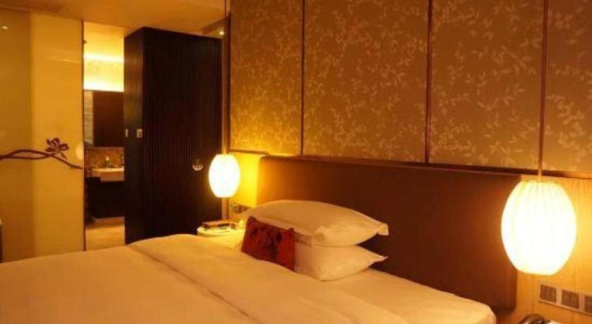 Maison New Century Hotel Dongguan Dongguan  Eksteriør billede